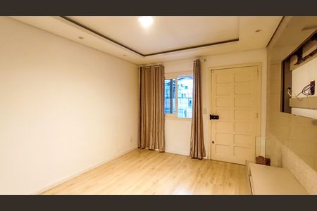 Casa para alugar com 200m², 3 quartos e 4 vagas Casa para alugar com 200m², 3 quartos e 4 vagasSala