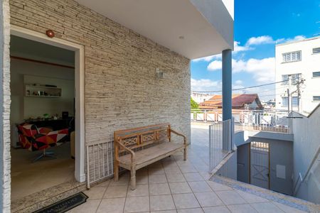 Casa à venda com 252m², 3 quartos e 4 vagasCorredor Lateral - Entrada