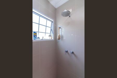 Casa à venda com 252m², 3 quartos e 4 vagasBanheiro da Suíte 1