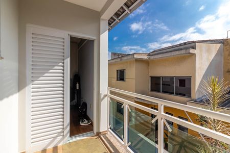 Casa à venda com 252m², 3 quartos e 4 vagasVaranda das Suítes 2 e 3