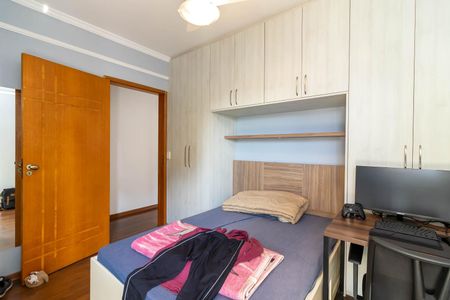 Casa à venda com 252m², 3 quartos e 4 vagasSuíte 2