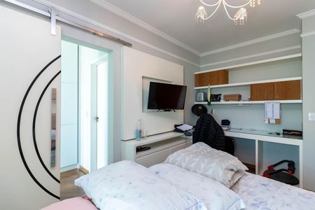 Casa à venda com 252m², 3 quartos e 4 vagasSuíte 1