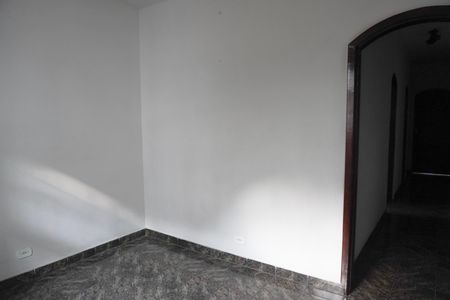Casa à venda com 249m², 4 quartos e 3 vagasQuarto 2