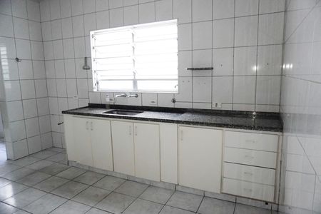 Casa à venda com 249m², 4 quartos e 3 vagasCozinha