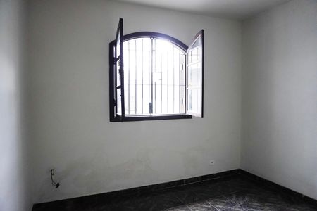 Casa à venda com 249m², 4 quartos e 3 vagasQuarto 2