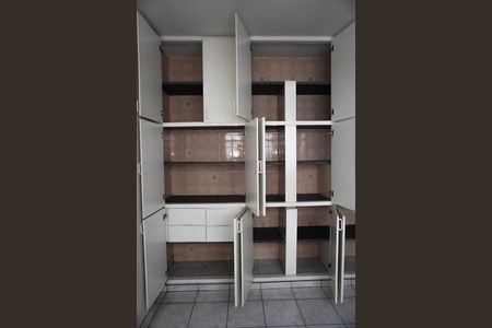 Casa à venda com 249m², 4 quartos e 3 vagasDespensa