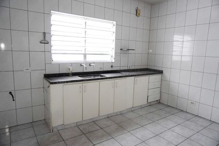 Casa à venda com 249m², 4 quartos e 3 vagasCozinha