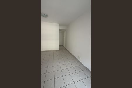 Sala de apartamento para alugar com 2 quartos, 54m² em Cerqueira César, São Paulo