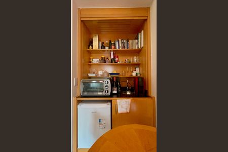 Cozinha de kitnet/studio à venda com 1 quarto, 32m² em Jardim Paulista, São Paulo