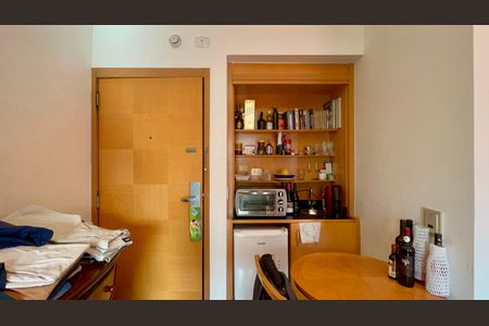 Cozinha de kitnet/studio à venda com 1 quarto, 32m² em Jardim Paulista, São Paulo