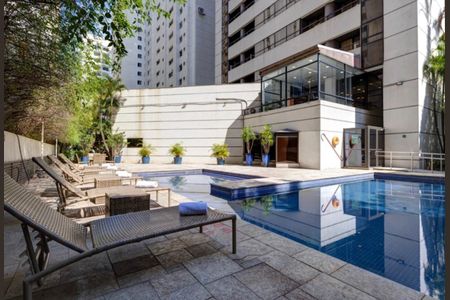 Piscina de kitnet/studio à venda com 1 quarto, 32m² em Jardim Paulista, São Paulo