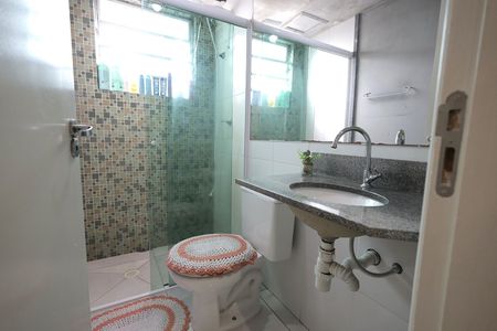 Apartamento para alugar com 45m², 2 quartos e 1 vaga Apartamento para alugar com 45m², 2 quartos e 1 vagaBanheiro