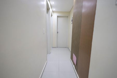 Apartamento para alugar com 45m², 2 quartos e 1 vaga Apartamento para alugar com 45m², 2 quartos e 1 vagaCorredor