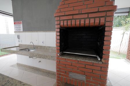Apartamento para alugar com 45m², 2 quartos e 1 vaga Apartamento para alugar com 45m², 2 quartos e 1 vagaÁrea comum - Churrasqueira