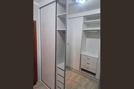 Casa para alugar com 198m², 3 quartos e 4 vagasQuarto