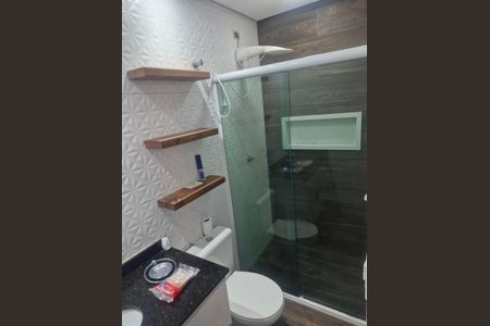 Casa para alugar com 198m², 3 quartos e 4 vagasBanheiro 