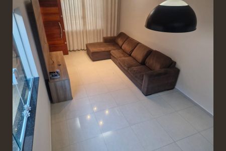 Casa para alugar com 198m², 3 quartos e 4 vagasSala