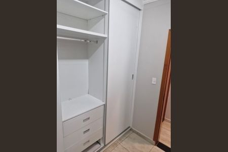 Casa para alugar com 198m², 3 quartos e 4 vagasQuarto