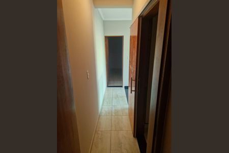 Casa para alugar com 198m², 3 quartos e 4 vagasCorredor