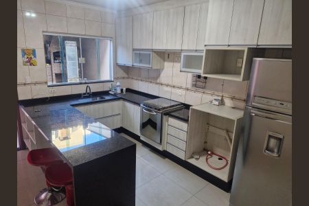 Casa para alugar com 198m², 3 quartos e 4 vagasCozinha