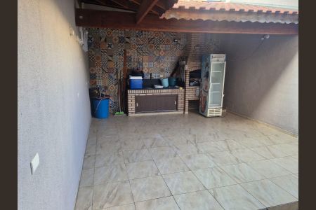 Casa para alugar com 198m², 3 quartos e 4 vagascomodo