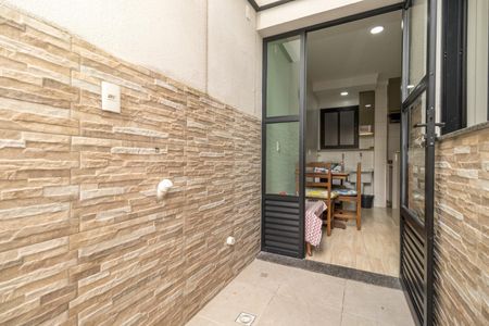 Apartamento à venda com 47m², 2 quartos e sem vaga Apartamento à venda com 47m², 2 quartos e sem vagaQuintal