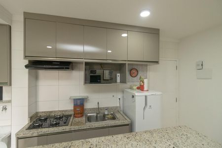 Apartamento à venda com 47m², 2 quartos e sem vaga Apartamento à venda com 47m², 2 quartos e sem vagaCozinha