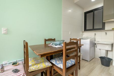 Apartamento à venda com 47m², 2 quartos e sem vaga Apartamento à venda com 47m², 2 quartos e sem vagaCozinha