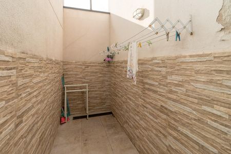 Apartamento à venda com 47m², 2 quartos e sem vaga Apartamento à venda com 47m², 2 quartos e sem vagaQuintal