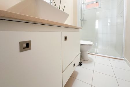 Apartamento para alugar com 85m², 3 quartos e 2 vagas Apartamento para alugar com 85m², 3 quartos e 2 vagasBanheiro Social