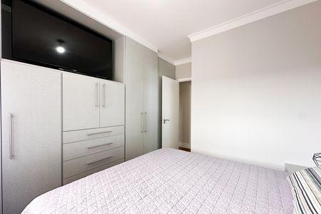 Apartamento para alugar com 85m², 3 quartos e 2 vagas Apartamento para alugar com 85m², 3 quartos e 2 vagasSuíte