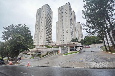 Apartamento para alugar com 85m², 3 quartos e 2 vagas Apartamento para alugar com 85m², 3 quartos e 2 vagasFachada