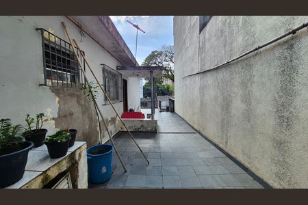 Casa à venda com 100m², 2 quartos e 1 vaga