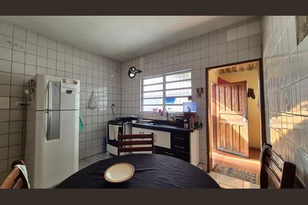 Casa à venda com 100m², 2 quartos e 1 vaga