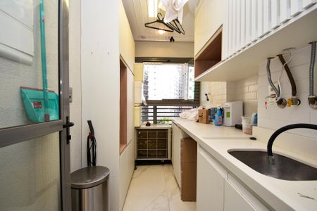 Apartamento para alugar com 70m², 2 quartos e 1 vagalavanderia
