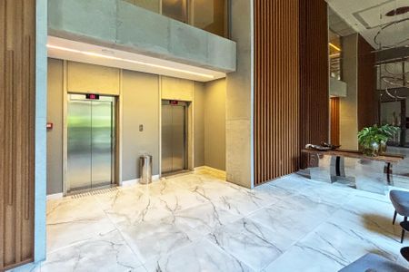 Apartamento para alugar com 70m², 2 quartos e 1 vagahall de entrada