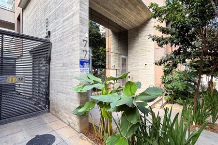 Apartamento para alugar com 70m², 2 quartos e 1 vagafachada do predio