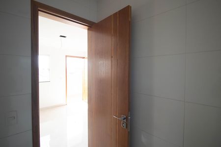 Apartamento para alugar com 39m², 2 quartos e sem vaga Apartamento para alugar com 39m², 2 quartos e sem vagaBanheiro