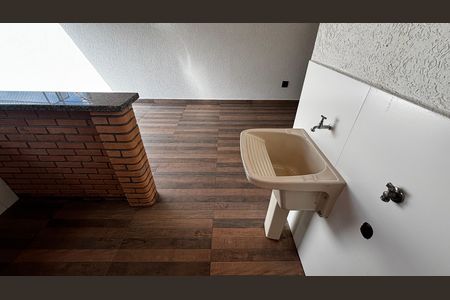 Apartamento à venda com 134m², 2 quartos e 2 vagas Apartamento à venda com 134m², 2 quartos e 2 vagasCobertura - Area de Serviço