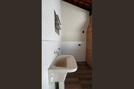 Apartamento à venda com 134m², 2 quartos e 2 vagas Apartamento à venda com 134m², 2 quartos e 2 vagasCobertura - Area de Serviço
