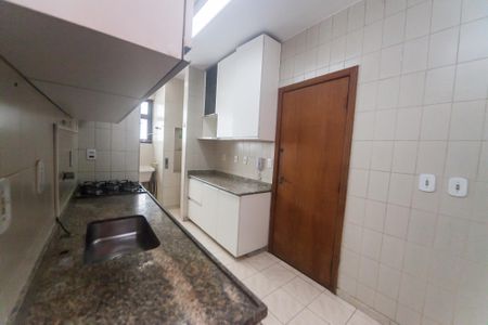 Apartamento à venda com 103m², 3 quartos e 2 vagas Apartamento à venda com 103m², 3 quartos e 2 vagasCozinha