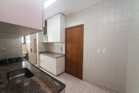Apartamento à venda com 103m², 3 quartos e 2 vagas Apartamento à venda com 103m², 3 quartos e 2 vagasCozinha