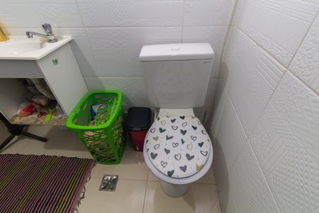 Casa para alugar com 70m², 1 quarto e 1 vaga Casa para alugar com 70m², 1 quarto e 1 vagaBanheiro