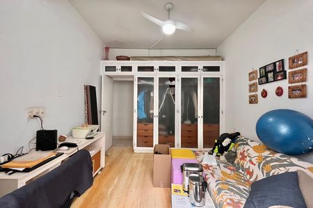 Apartamento à venda com 248m², 3 quartos e 2 vagas Apartamento à venda com 248m², 3 quartos e 2 vagasQuarto 1