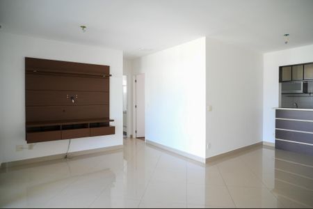 Sala de apartamento para alugar com 2 quartos, 85m² em Vila Vermelha, São Paulo