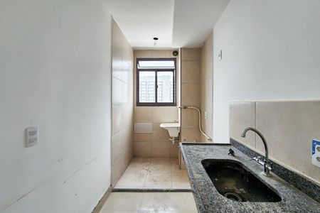 Cozinha de apartamento à venda com 2 quartos, 45m² em Santo Cristo, Rio de Janeiro