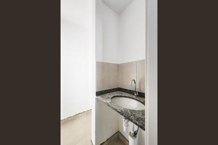Apartamento à venda com 45m², 2 quartos e sem vaga Apartamento à venda com 45m², 2 quartos e sem vagaBanheiro