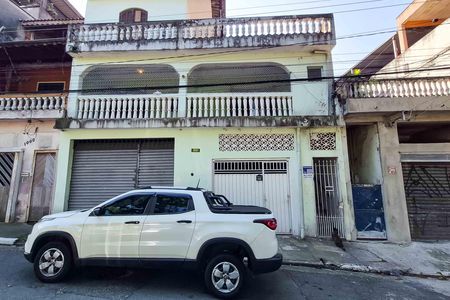 Casa para alugar com 80m², 2 quartos e sem vaga Casa para alugar com 80m², 2 quartos e sem vagaFachada