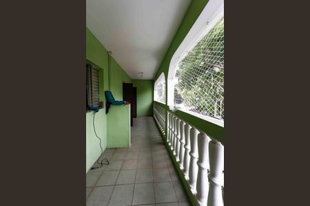 Casa para alugar com 80m², 2 quartos e sem vaga Casa para alugar com 80m², 2 quartos e sem vagaVaranda