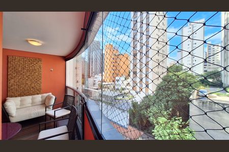 Apartamento para alugar com 98m², 2 quartos e 2 vagasVaranda
